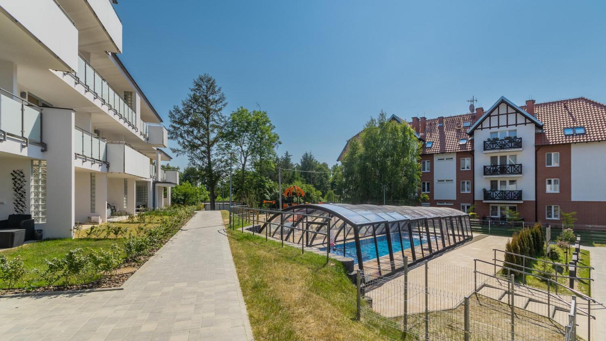 Sun & Snow Baltic Garden Z Basenem I Placem Zabaw Sztutowo